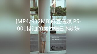 颜值不错的女白领深夜陪狼友发骚，全程露脸激情大秀，自己揉捏奶子自慰逼逼掰开骚穴撅着屁股给狼友看好刺激